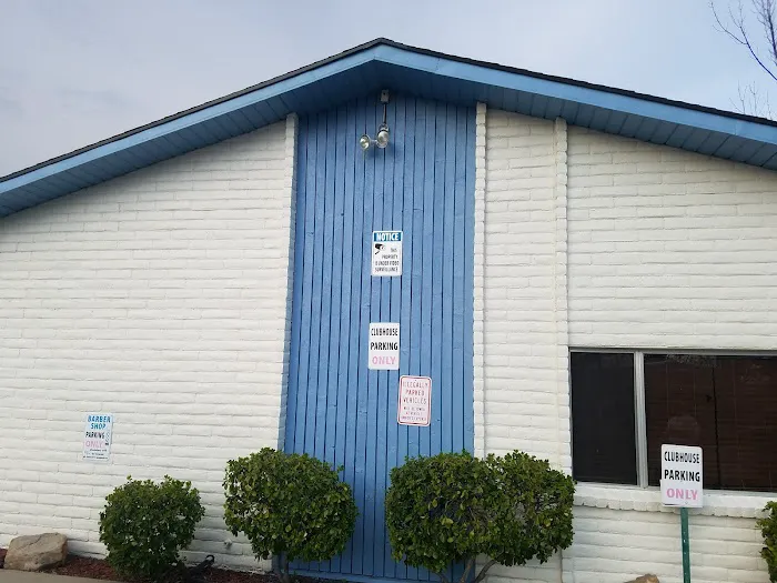 Sherwood Forest Mobile Home Picture 3