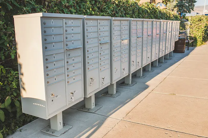 Camp VIP RV Park Picture 9