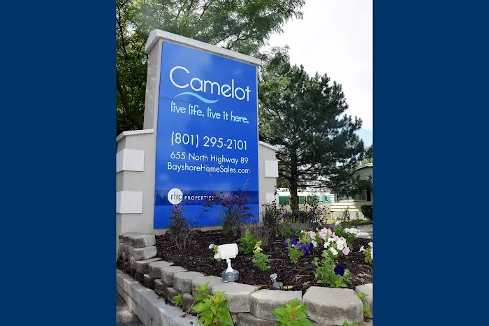 Camelot Manufactured Home Community Picture 10