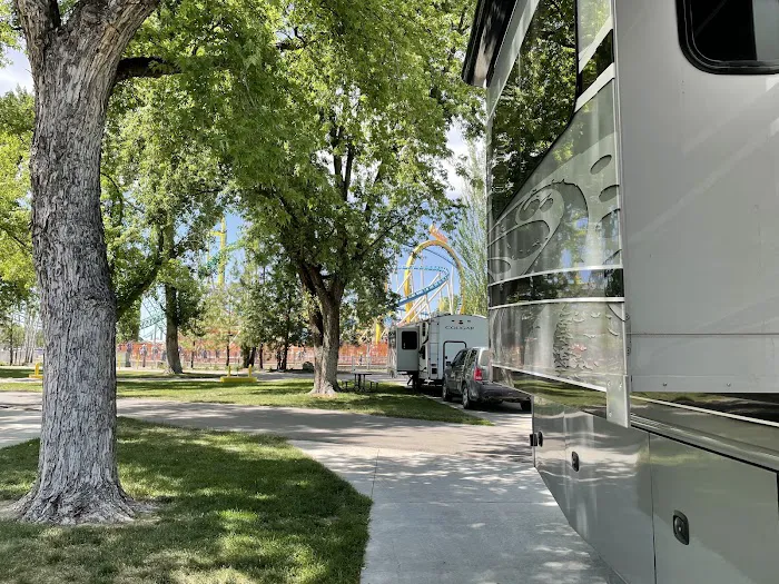 Lagoon RV Park & Campground Picture 5