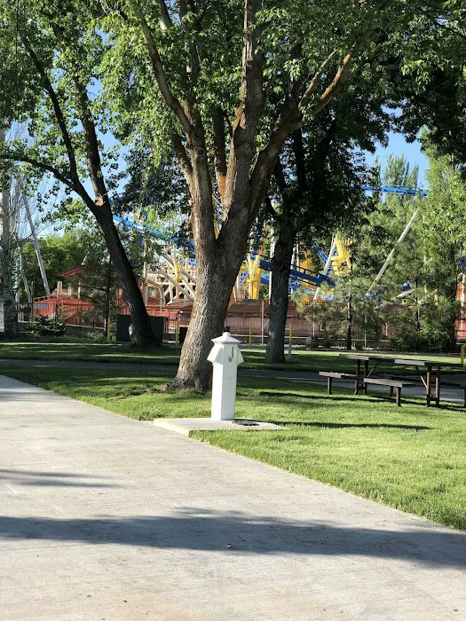 Lagoon RV Park & Campground Picture 9