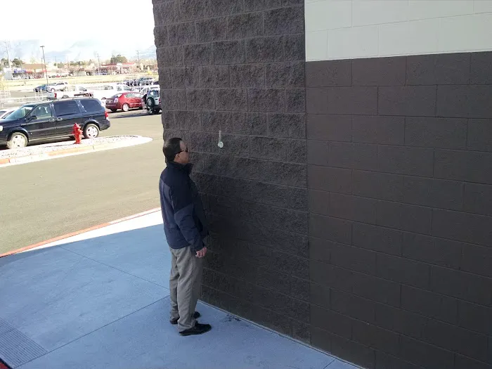 Cedarwood Mobile Home Park Picture 3