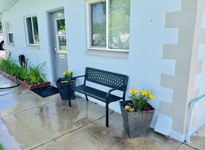 Circle L Manufactured Home Community Picture 3