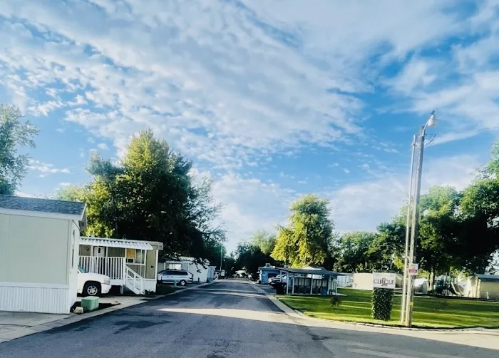 Circle L Manufactured Home Community Picture 10