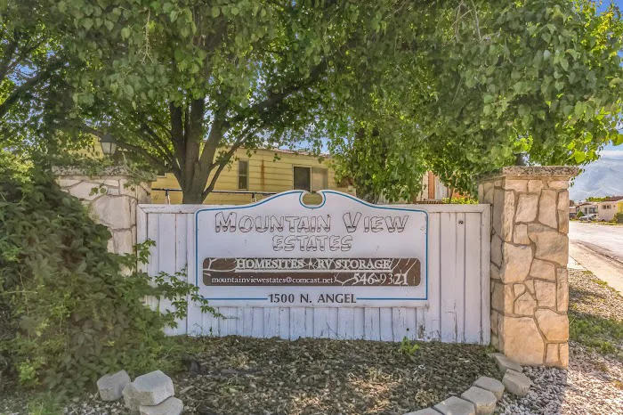 Mountain View, Family Friendly Community Picture 9