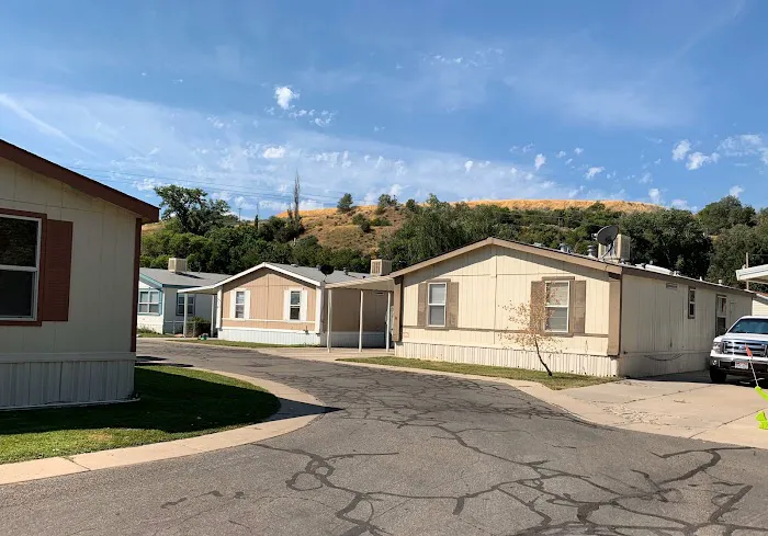 Riverview Estates Picture 1