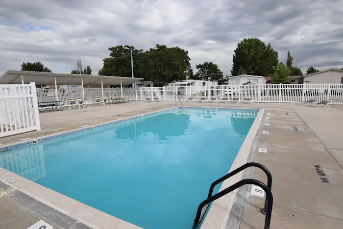 Sundown Manufactured Home Community Picture 3