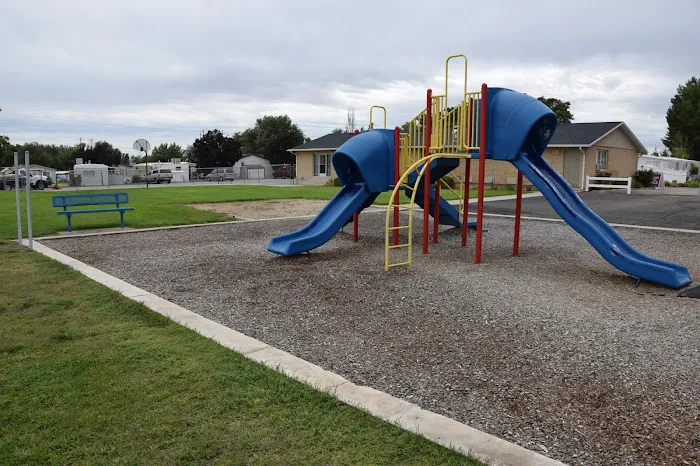 Sundown Manufactured Home Community Picture 2