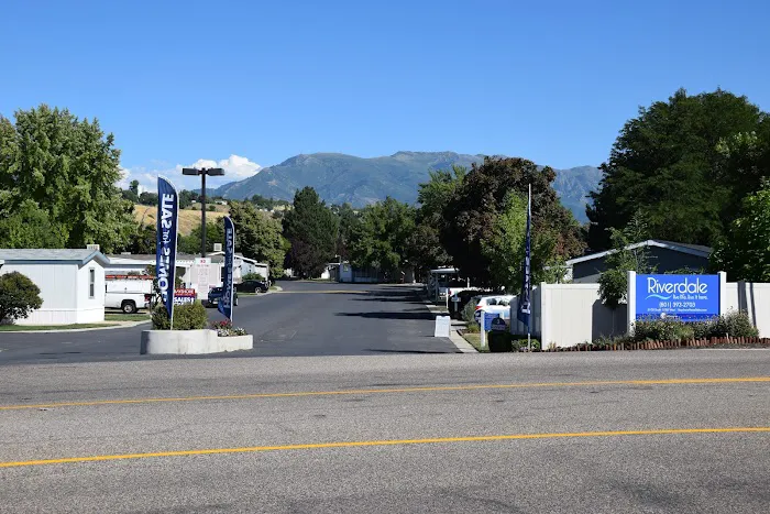 Riverdale Manufactured Home Community Picture 10