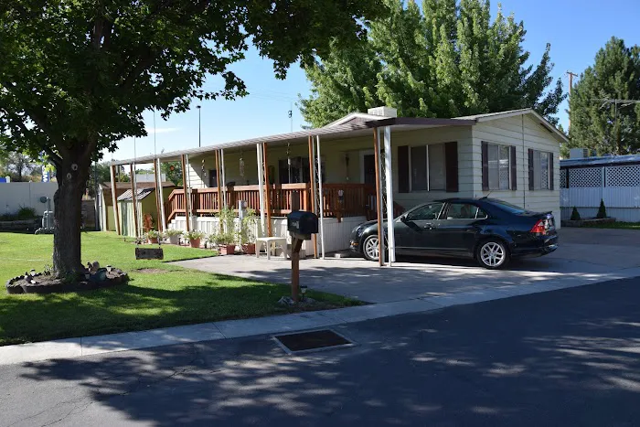 Riverdale Manufactured Home Community Picture 5