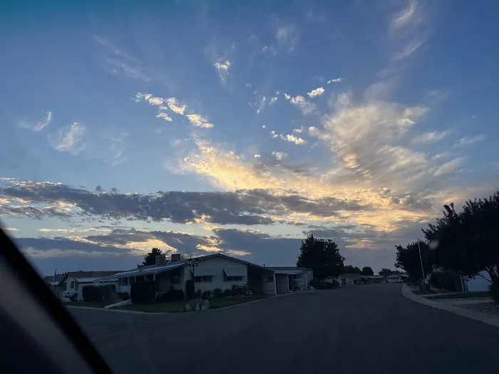 Monte Vista Mobile Home Park Picture 10