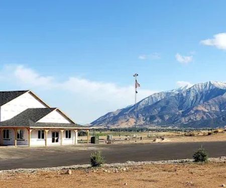 Rollin' Home RV Park