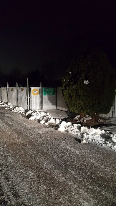 Century Mobile Home & RV Park Picture 5