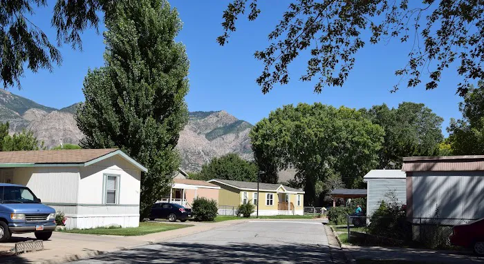 Willow Creek Estates Manufactured Home Community Picture 4