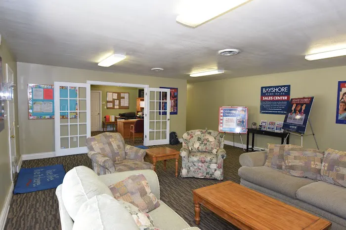 Evergreen Village Manufactured Home Community Picture 9