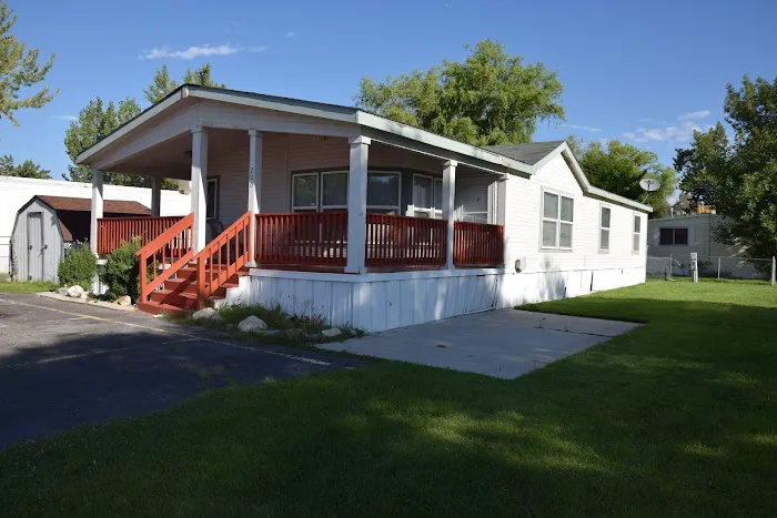 Evergreen Village Manufactured Home Community Picture 6