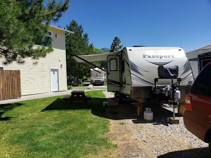 Golden Spike RV Park Picture 9