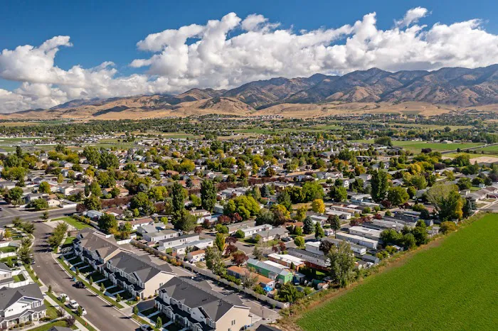 Cinnamon Ridge Mobile Home Community Picture 7