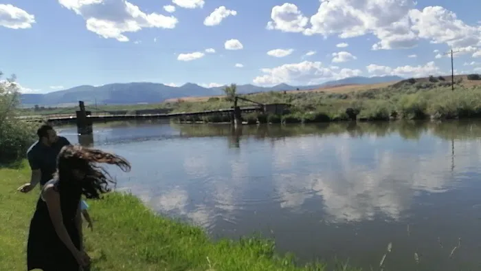 Riverside RV Picture 8