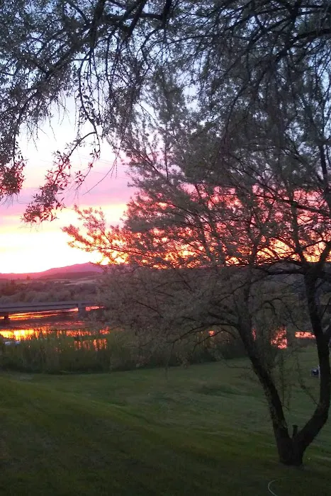 Riverside RV Picture 9