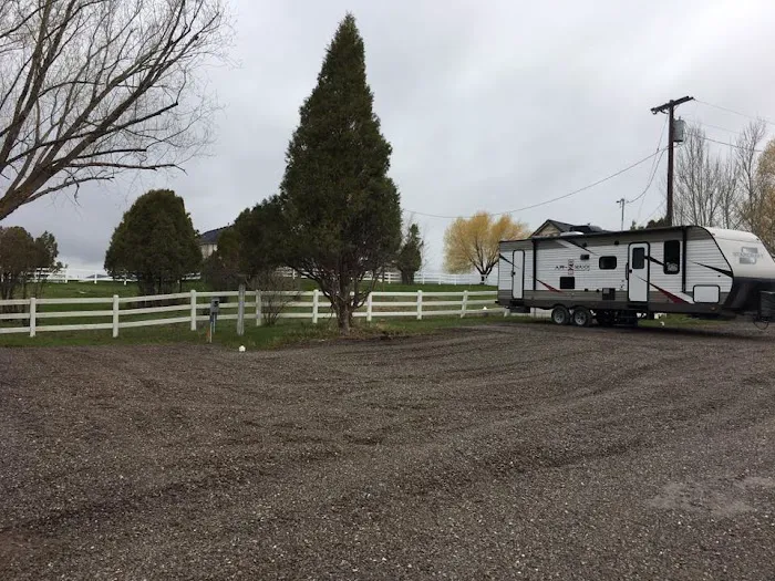 Willow Creek RV Park Picture 5