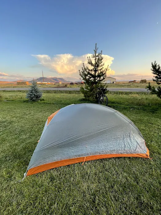 China Hat Store & RV Park Picture 4