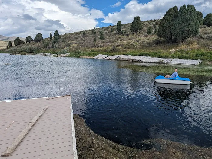 Cedar Bay Marina RV Park & Cafe Picture 4