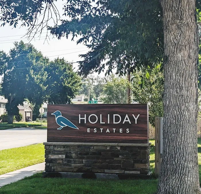 Holiday Estates Mobile Home Community Picture 6