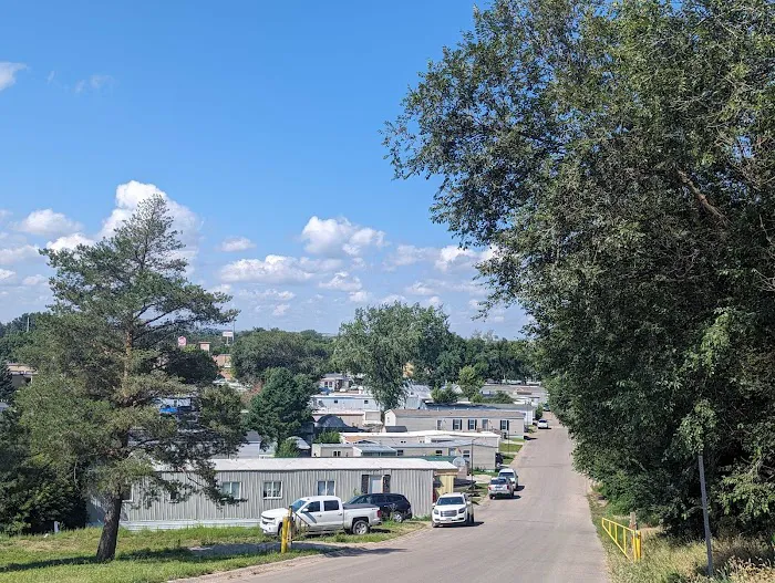 Starcrest Terrace Mobile Home Community Picture 5