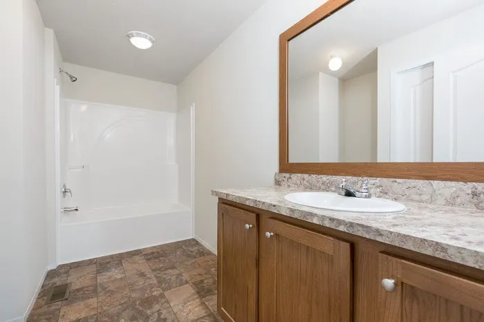 Starcrest Terrace Mobile Home Community Picture 3