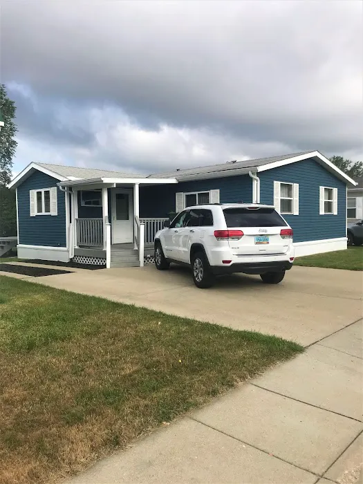 Colonial Estates Picture 9