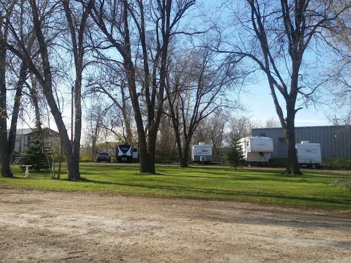 Colonial RV Park Picture 3