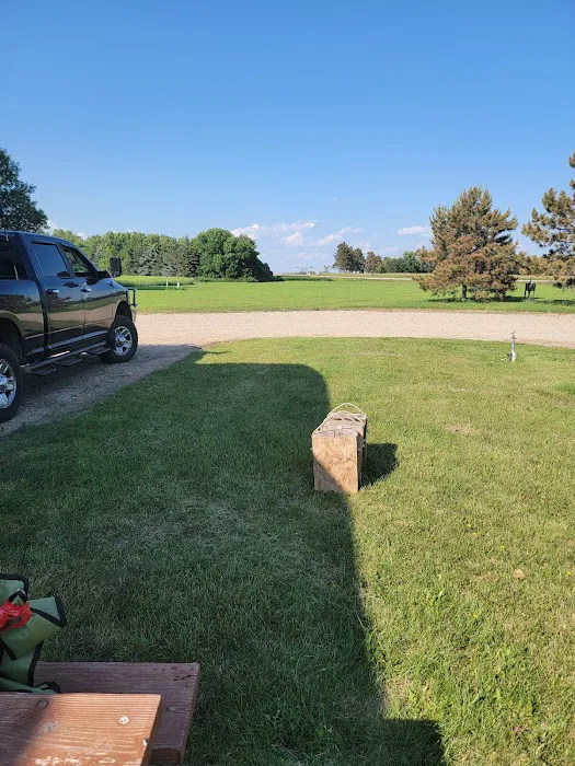 A Prairie Breeze RV Park Picture 2