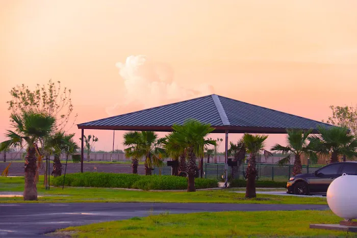 Jetstream RV Resort at Tropical Trails Picture 2