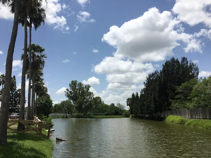 Gulf Breeze Manufactured Home Community Picture 4