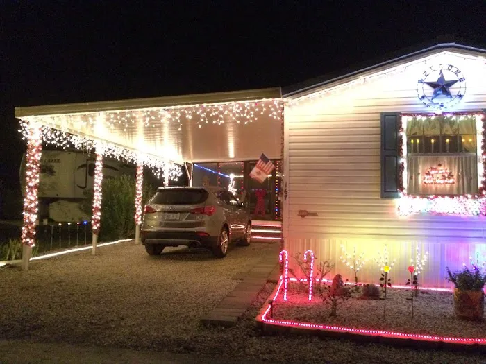 Palmdale RV Resort Picture 10