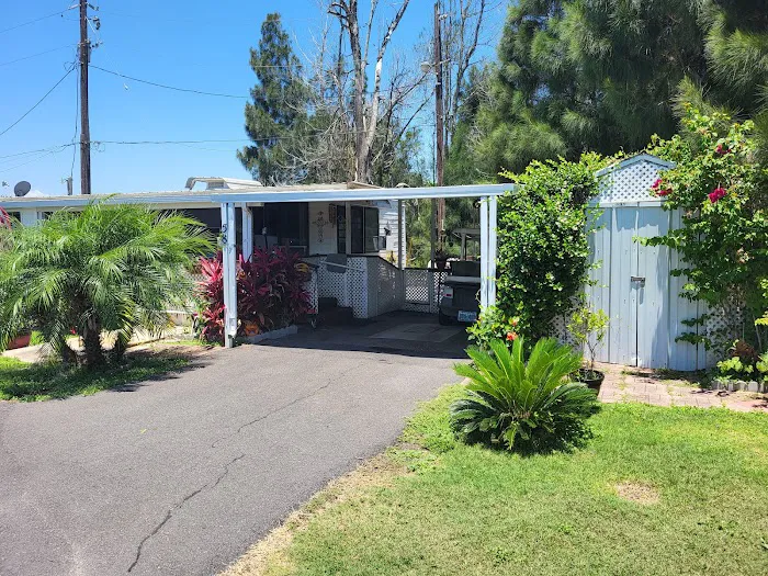 Rod N Reel RV Court Picture 6