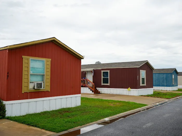 First Colony Picture 4