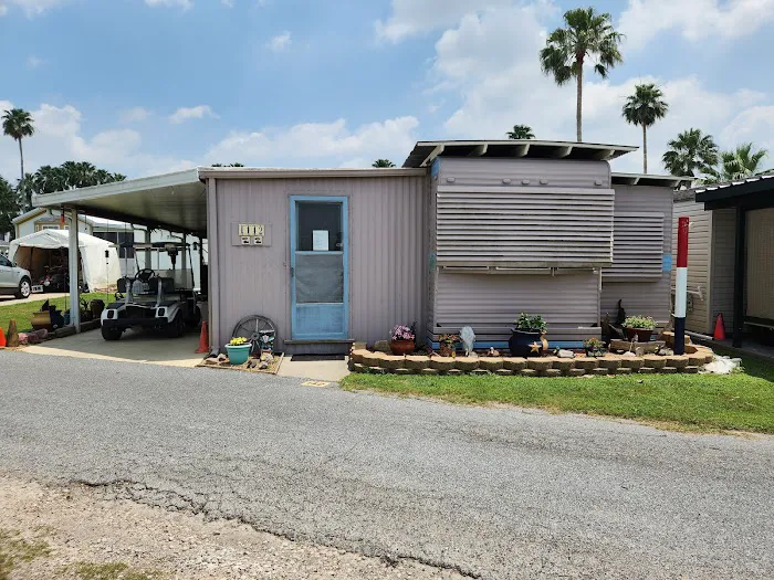 Encore Fun-N-Sun Picture 1