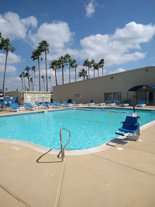 Encore Fun-N-Sun Picture 3