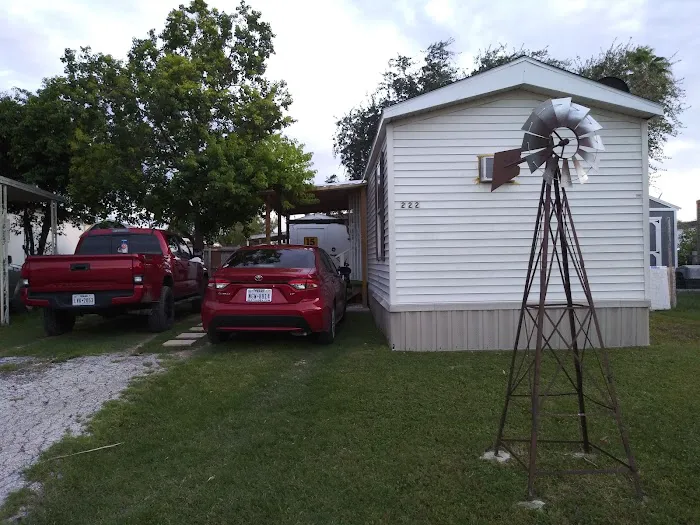 Los Reyes Family Park Picture 2