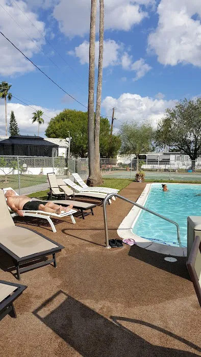 Eastgate Mobile Home & Rv Park Picture 9