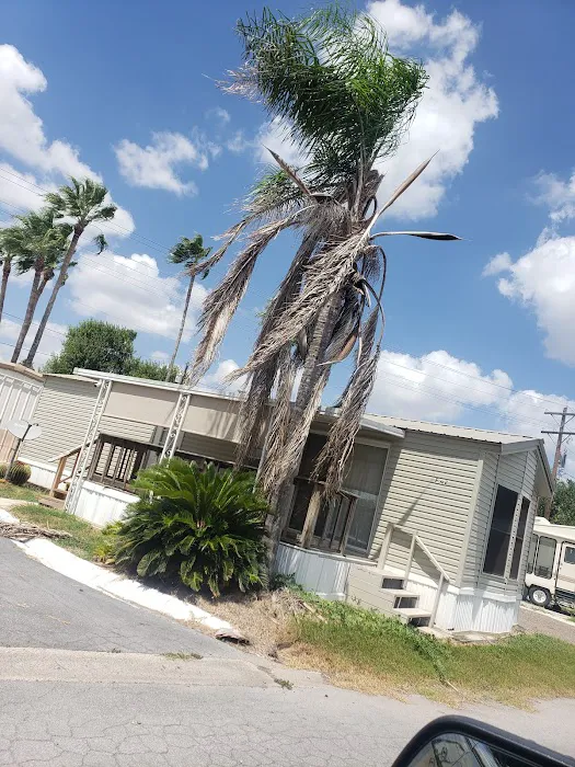 Eastgate Mobile Home & Rv Park Picture 4