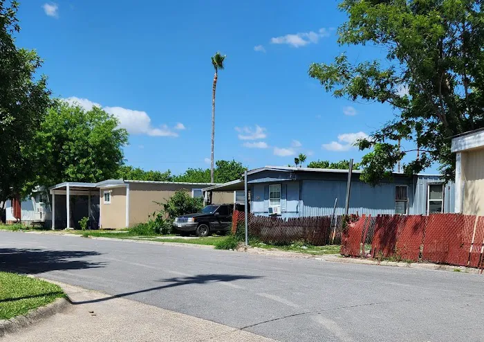 Wheeling Mobile Home Community Picture 1