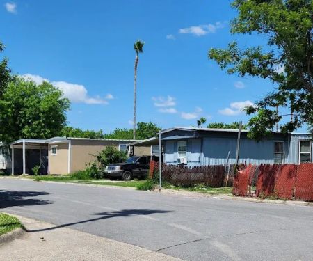 Wheeling Mobile Home Community