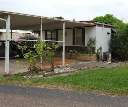 Dixieland Mobile Home & RV Pk