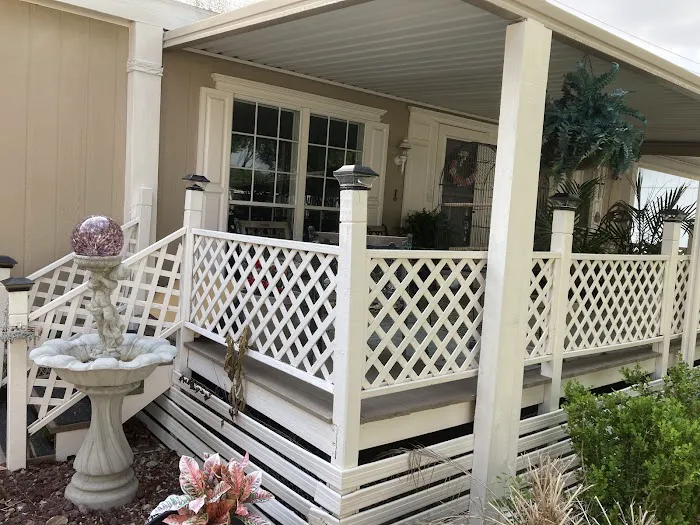 Dixieland Mobile Home & RV Pk Picture 7