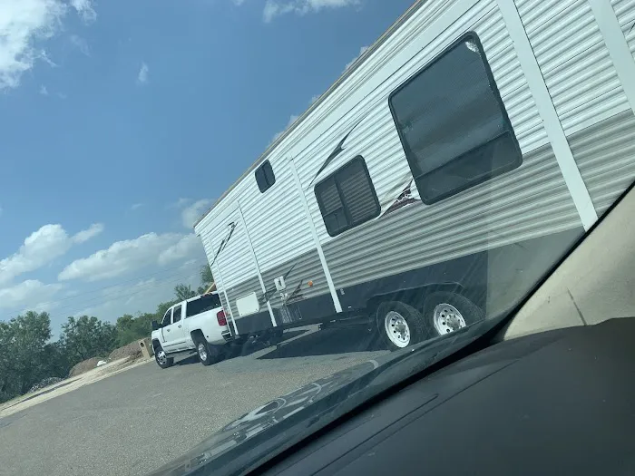 Tarpon RV Park & Marina Picture 5