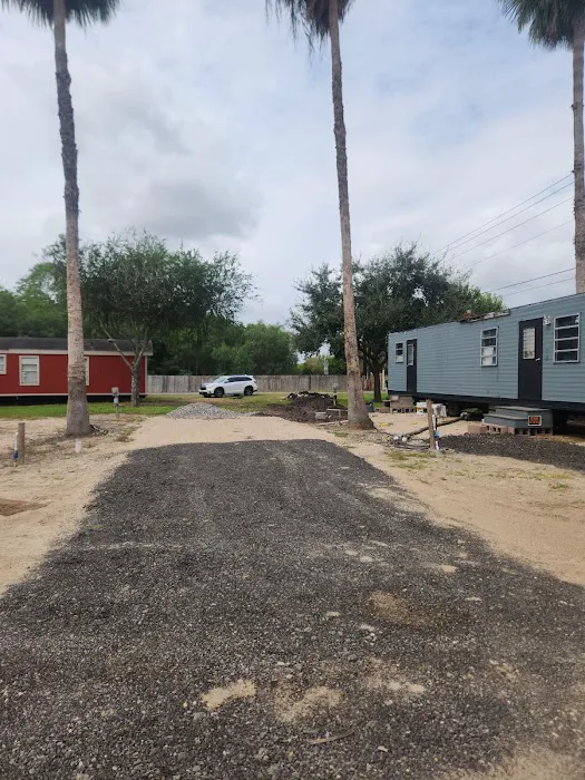 Big Sky Mobile Home Park Picture 1