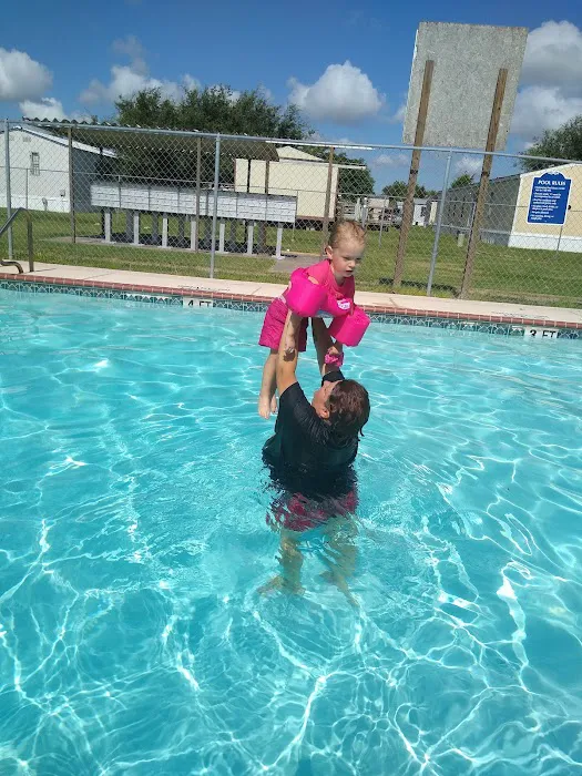 Southern Breeze Mobile Home Park Picture 9